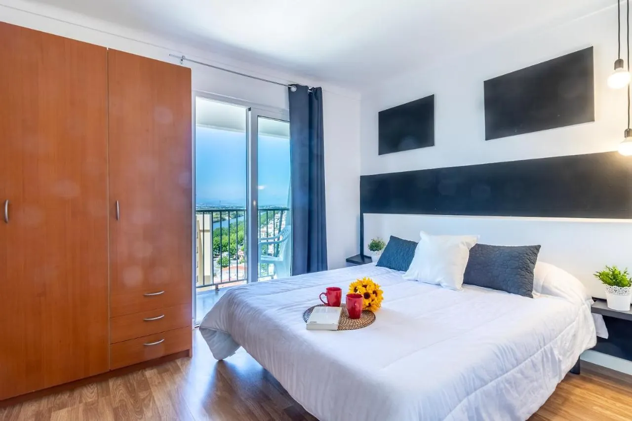 Goldhome - Karina Empuriabrava Apartment