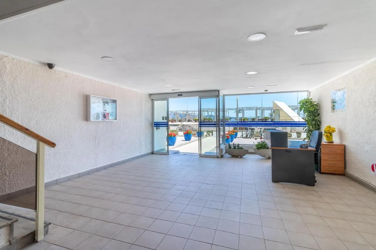 Goldhome - Karina Empuriabrava Apartment